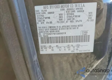 2001 Ford F250 Super Duty z USA, uszkodzony, nr VIN 1FTNX21F81EB09519